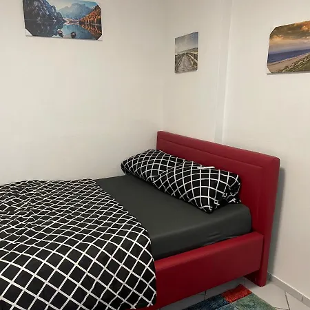 Apartment In Sued Mit 2 Betten.